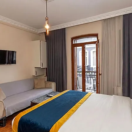 Grand Opera Lejlighedshotel 3*