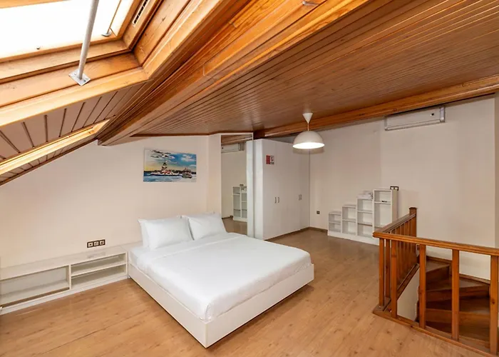 Aparthotel Grand Opera 3*