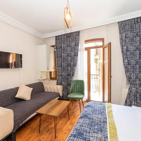 Grand Opera Aparthotel