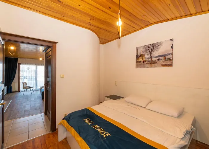 Apart-hotel Grand Opera 3*