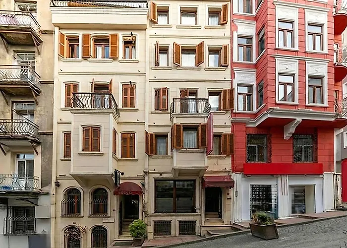 Apart-hotel Grand Opera 3*