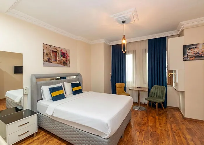 Grand Opera Aparthotel