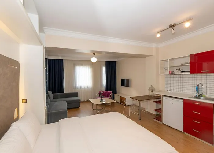 Grand Opera Aparthotel