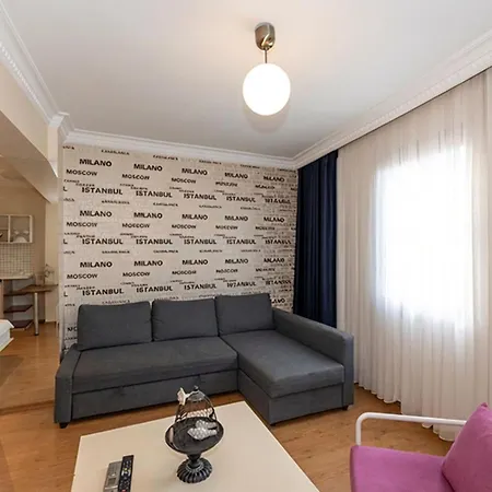 Apartahotel Grand Opera 3*